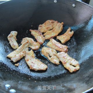 洋葱炒肉片的做法步骤：3