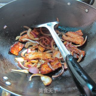 洋葱炒肉片的做法步骤：8
