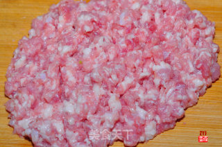 苦瓜肉丸的做法步骤：1