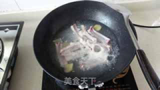 酱香排骨的做法步骤：3