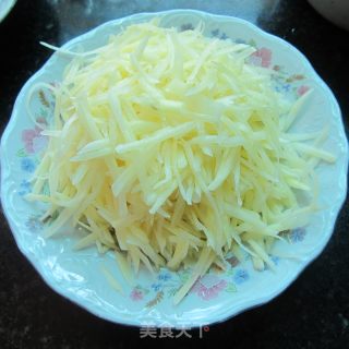 炒土豆丝的做法步骤：4