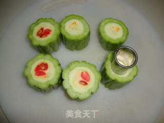 〖煎酿四宝〗----茄子苦瓜辣椒豆腐肉肉，把营养一次性吃进肚子的菜的做法步骤：1