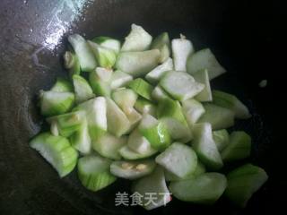 丝瓜焖荷包蛋的做法步骤：4