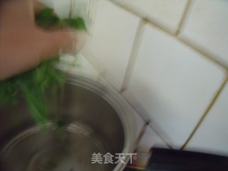 菠菜鸡蛋汤的做法步骤：3