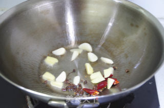 红烧土豆鸡块饭的做法步骤：6