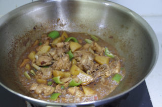 红烧土豆鸡块饭的做法步骤：11