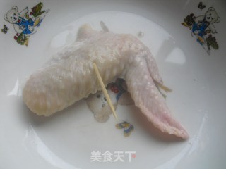 蜜汁鸡翅的做法步骤：3