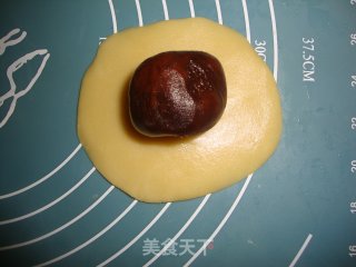 广式月饼的做法步骤：6