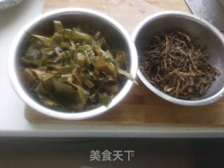 猪肉炖海带的做法步骤：3