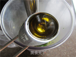 青酱虾仁沙拉面的做法步骤：4