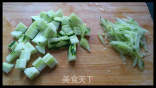 洋葱鸡蛋灌饼的做法步骤：2