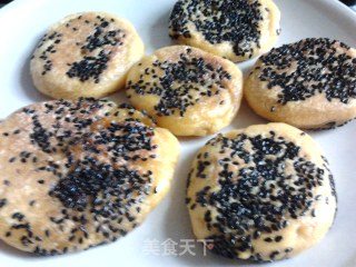 南瓜芝麻饼（南瓜馅）的做法步骤：7