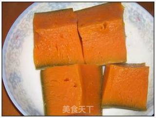 南瓜奶茶的做法步骤：2
