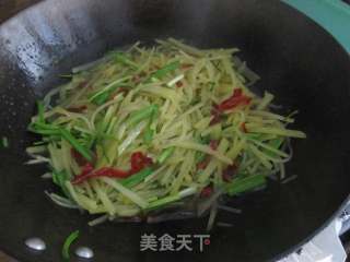 蒜苗土豆丝的做法步骤：14