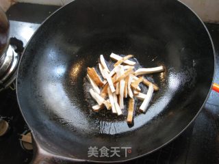 素三丝的做法步骤：3