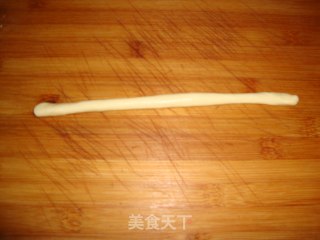 〖松脆小甜圈〗----无聊时候当零食，又或者加上一杯清茶，享受那份清闲的做法步骤：3