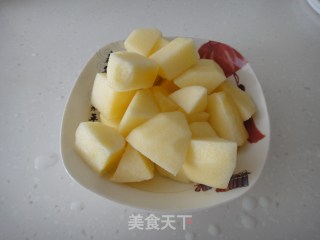 枸杞苹果茶的做法步骤：2