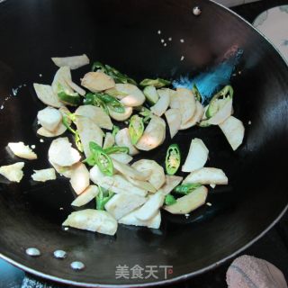 茄子炒蛋的做法步骤：5