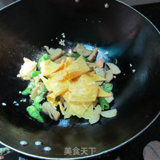 茄子炒蛋的做法步骤：8