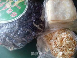 云吞汤的做法步骤：1