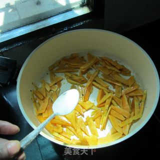 小炒老南瓜片的做法步骤：5