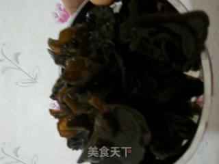 冬瓜木耳荷叶汤的做法步骤：2