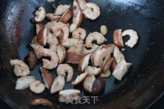 荷兰豆香菇虾仁的做法步骤：3