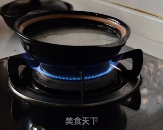 洋葱炒肉煲仔饭的做法步骤：12