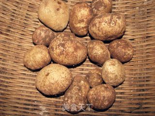 炒野生菌马勃的做法步骤：1