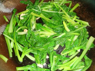 蒜香菜心的做法步骤：5