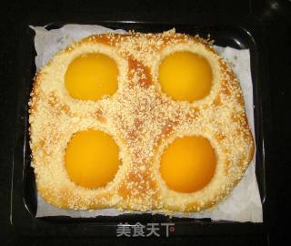【黄桃香酥面包块】多重口感的小清新水果面包的做法步骤：17