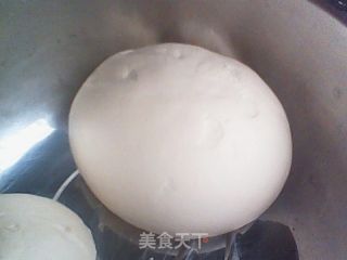 蔬菜肉馅包的做法步骤：2