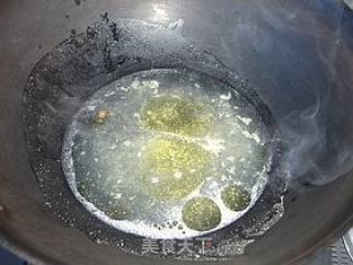 核桃仁炒杏鲍菇的做法步骤：4