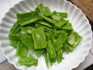 蜂蜜苦瓜的做法步骤：3