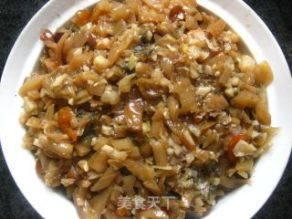 梅菜芋头扣肉的做法步骤：22