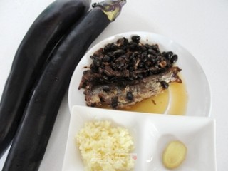 特式蒸长茄的做法步骤：1