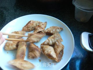 鱼香腐皮卷的做法步骤：5