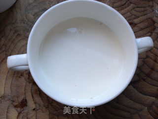 香醇可口的自制奶茶的做法步骤：3