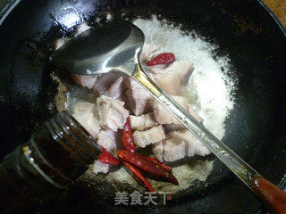 小油豆腐烧五花肉的做法步骤：3