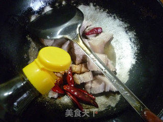 小油豆腐烧五花肉的做法步骤：4