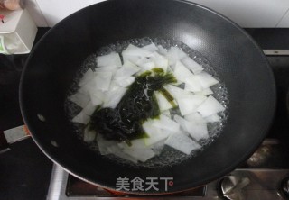 【海带冬瓜汤】-素菜里的减肥汤的做法步骤：4