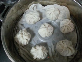 酸酸甜甜的灌汤包的做法步骤：11