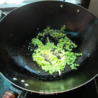肉花肠饭团的做法步骤：4