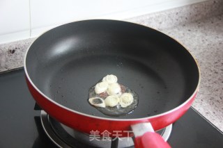 秋季淡补——【芝香菇片】的做法步骤：3