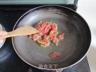 肉丝炒黄秋葵的做法步骤：5