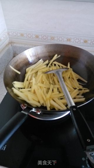 爆炒土豆丝的做法步骤：4
