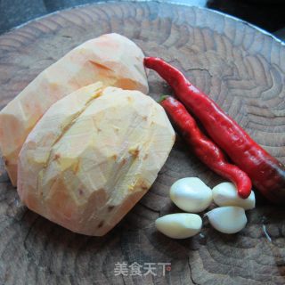 蒜米剁椒南瓜丝的做法步骤：1