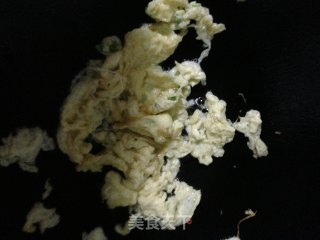 绝佳的酱汁——双汁炒乌冬的做法步骤：4