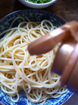 【素食意面】自制版的做法步骤：9