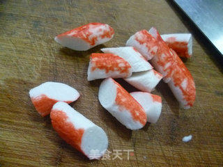 蟹柳丝瓜炒小油豆腐的做法步骤：5